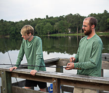 Load image into Gallery viewer, IX Shield™ Long Sleeve Shirt – Green | Insect-Repelling Performance Wear